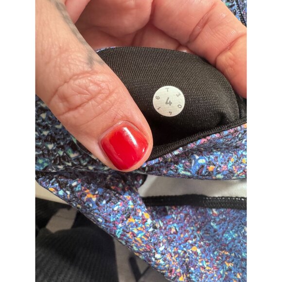 Lululemon wunder under leggings size 4 strive mermaid galaxy splatter low rise‎ - Picture 4 of 4